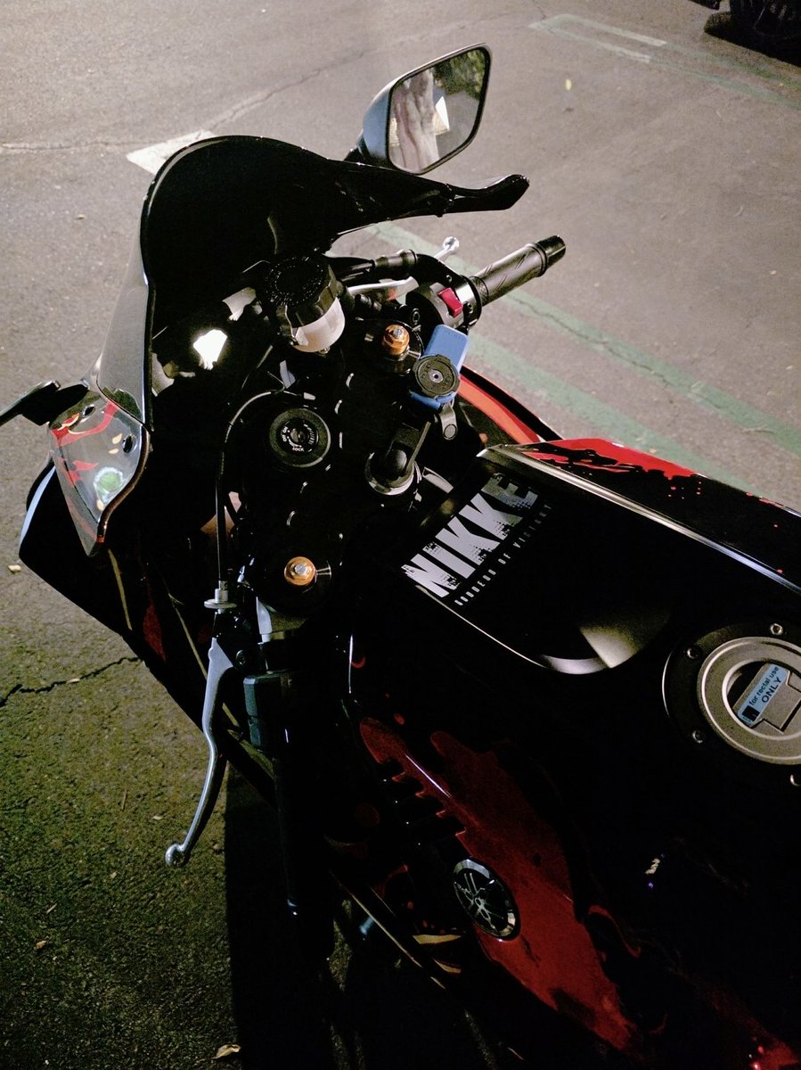 Kir Wuff tweet media