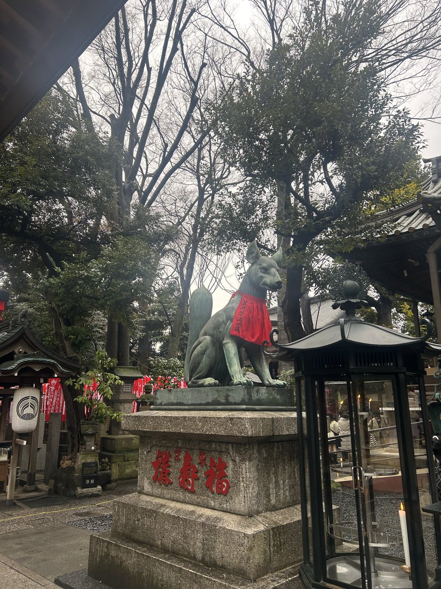chisa_plus's tweet photo. 載せるの忘れてたシリーズ🦊❤️🦊をあげてこう🧡

まだ2月の寒い日に、今年も母と豊川稲荷に行ってきました❣️❣️

２年連続大凶を引いてたけど、今年は吉でした🥰

たしかに、上向いてる感ある〜😂✨✨

やばいレベルの経験いくつかあったからね😭でも結果的に勉強と成長と飛躍に繋がる気がする🌸 https://t.co/PusjmjZH2T