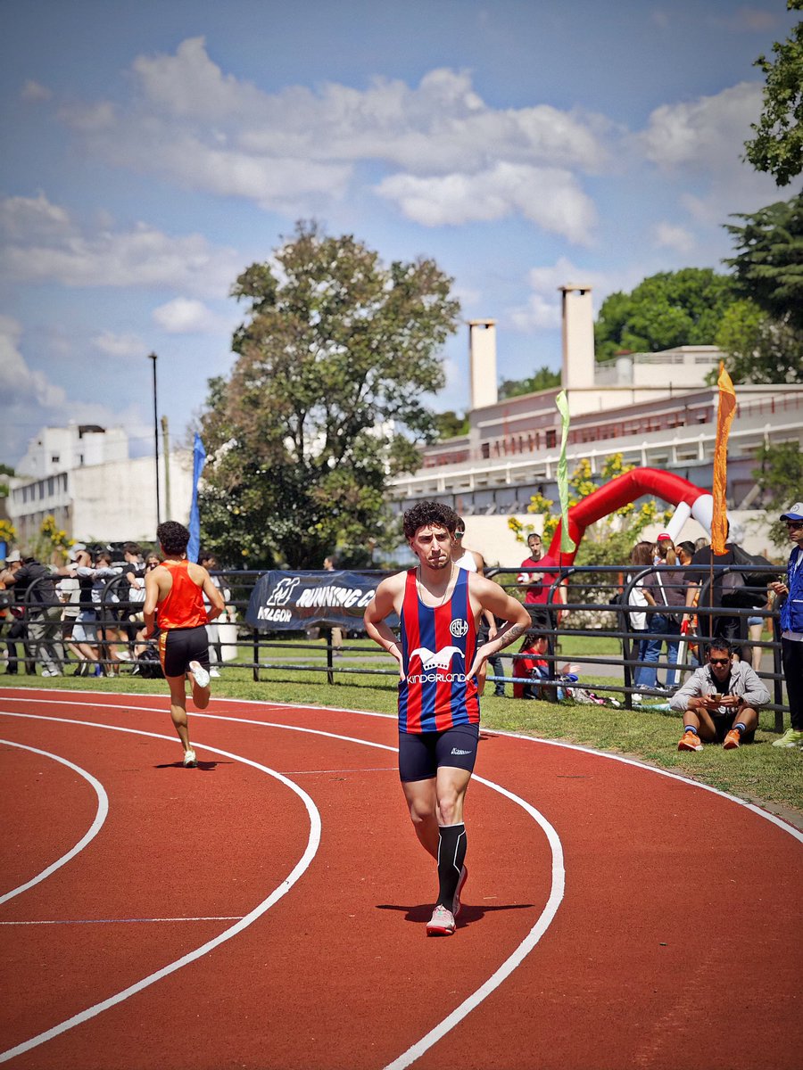 AtletismoCASLA's tweet photo. 🏆 Torneo Día de la Memoria 🏃🏻‍♂️
📍CeNARD
🗓️ 28/03

- 11:05 HS 
🏃🏻‍♀️Azul Cornelis (200 metros U23)

- 11:45 HS 
🏃🏻‍♂️Jesús Licet (200 metros U18)
🏃🏻‍♂️Franco Gaviola (200 metros U18)

- 13:55 HS 
🏃🏻‍♂️Gabriel Porco (800 metros U23)
🏃🏻‍♂️Julián Gaviola (800 metros MAY)

#AtletismoCASLA 💙❤️ https://t.co/TkVLJcmvVk
