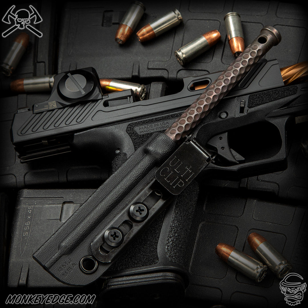 MonkeyEdge's tweet image. Pick your poison. The @rmj_usa Pentagon Pick is a fantastic backup poker when times call for urgent ventilation. Available now in Vintage Bronze, Vintage Blue, and standard Ti color variations at monkeyedge.com

#rmjtactical #edcgear #titanium #selfdefense #monkeyedge