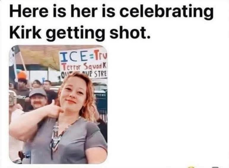 Elizabeth2222 tweet media