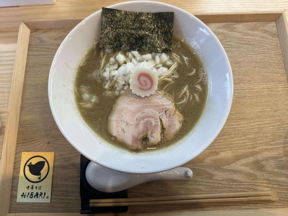 ともちん tweet media