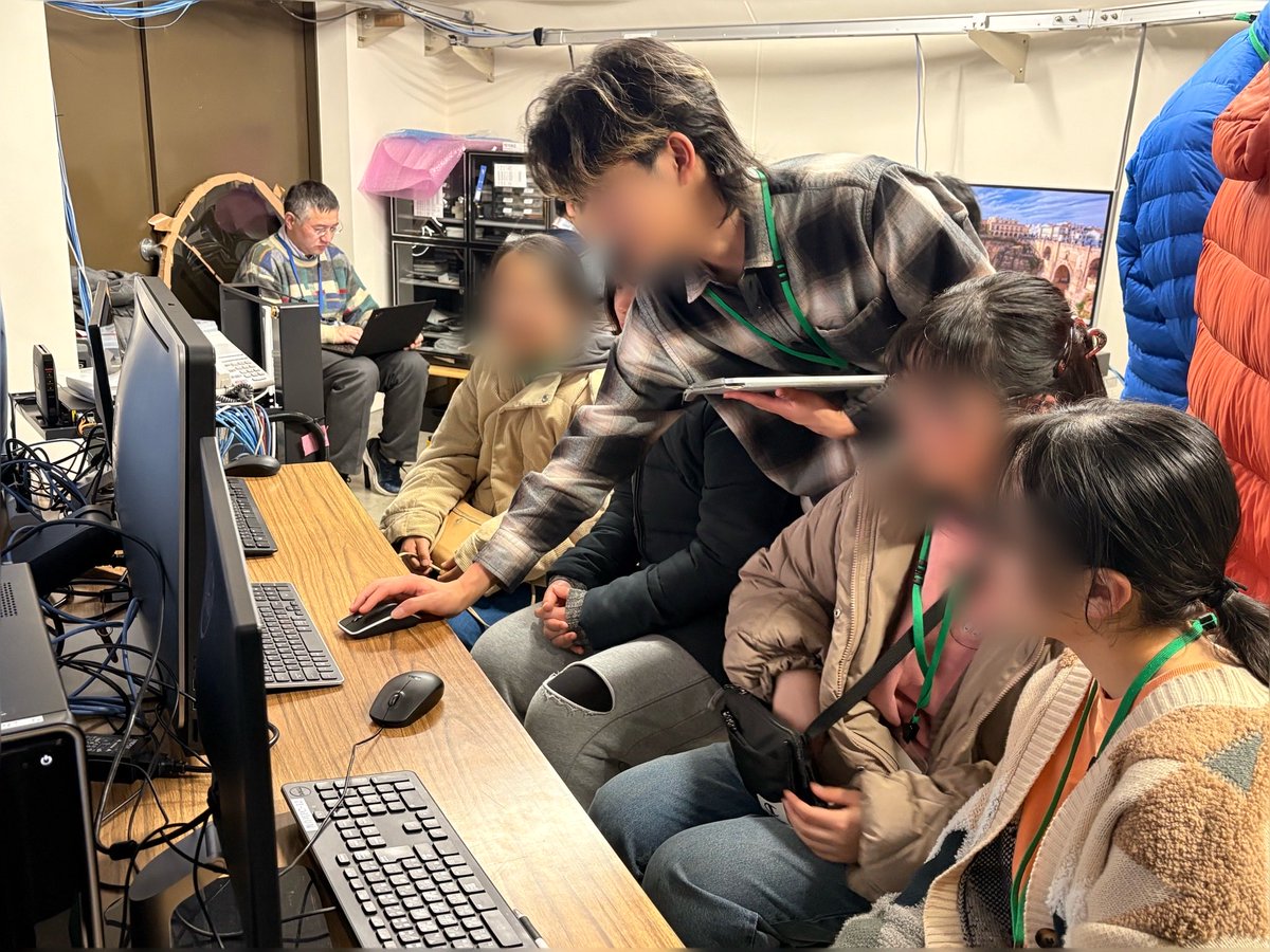 science_station's tweet photo. 昨日は晴れ間もあり無事に観測を行うことができました！2日目の今日は、昨日得たデータを解析していきます💪🏻
どんな画像が取れているか楽しみですね！（MM）
#銀河学校2026 https://t.co/gDgbFagg0u