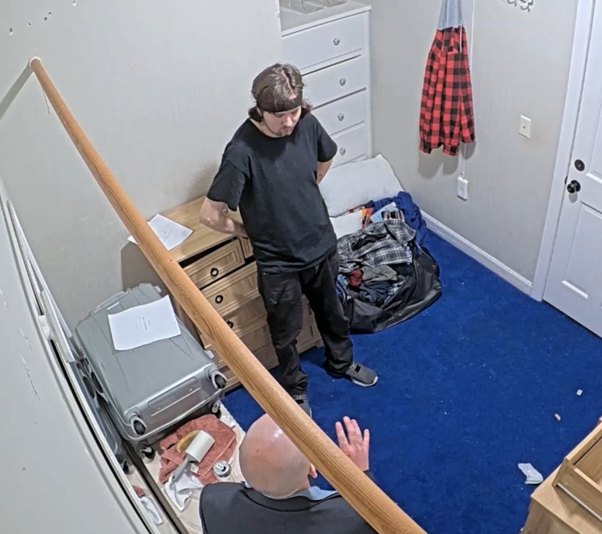 ざわ..ざわ.. tweet media