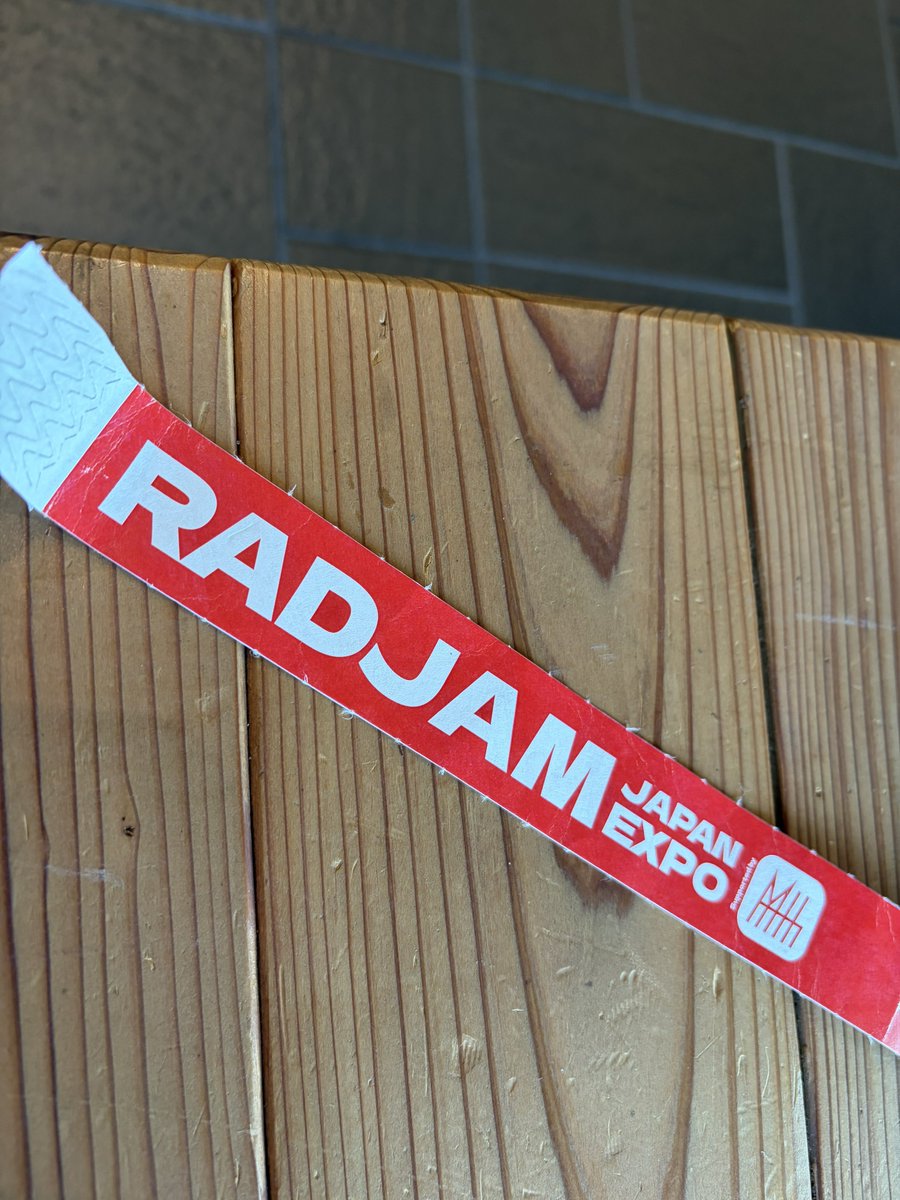 아 응 타 이 tweet media