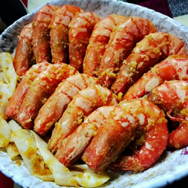 Deactivated tweet media