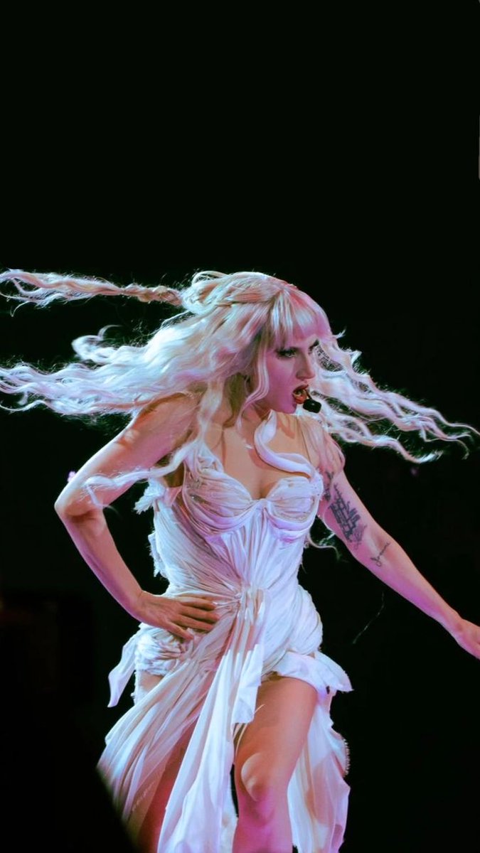 ⋆.˚✮˚.⋆ROM∀ MONS​†ER⋆.˚✮˚.⋆ tweet media