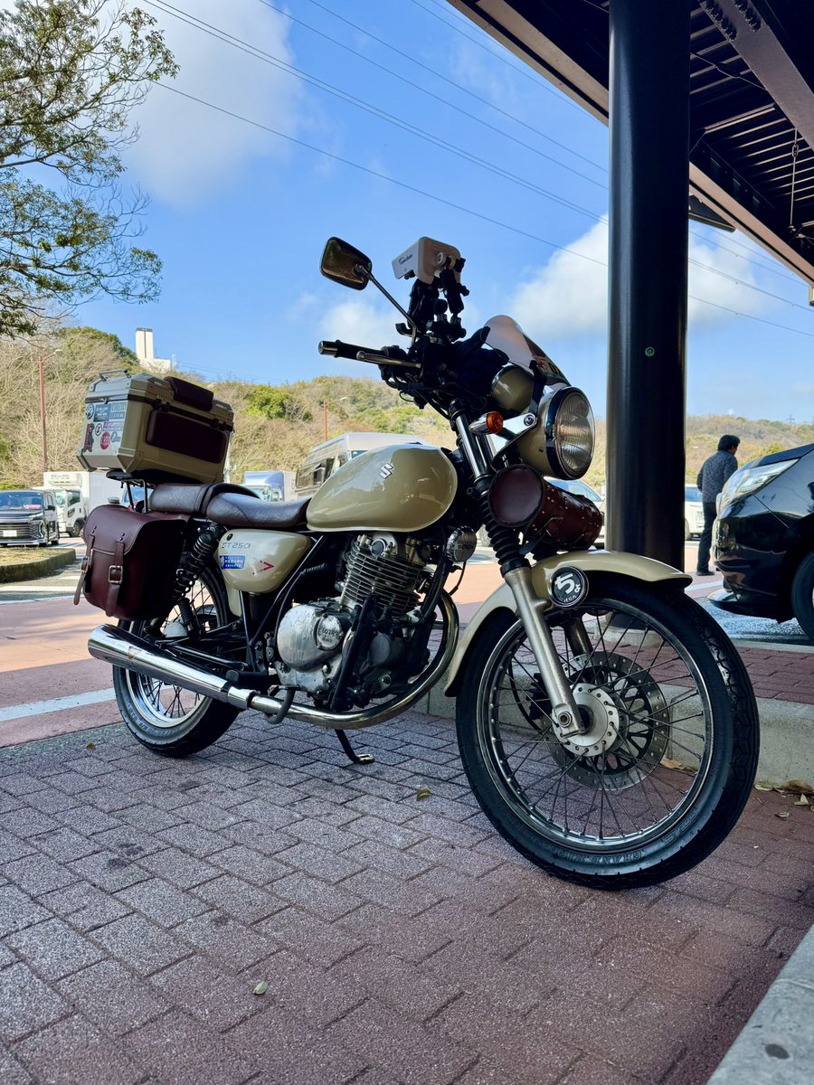 オチョメ tweet media