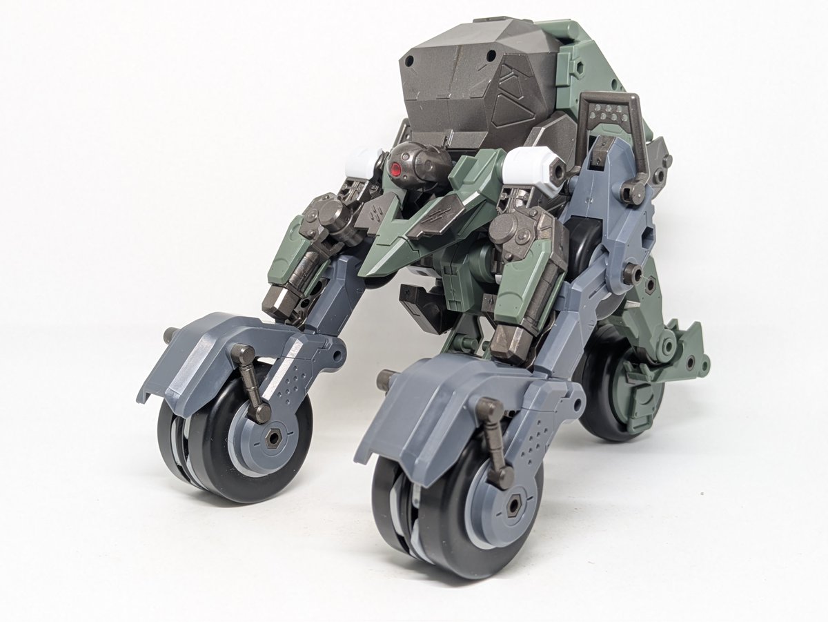 キカイナンダー tweet media