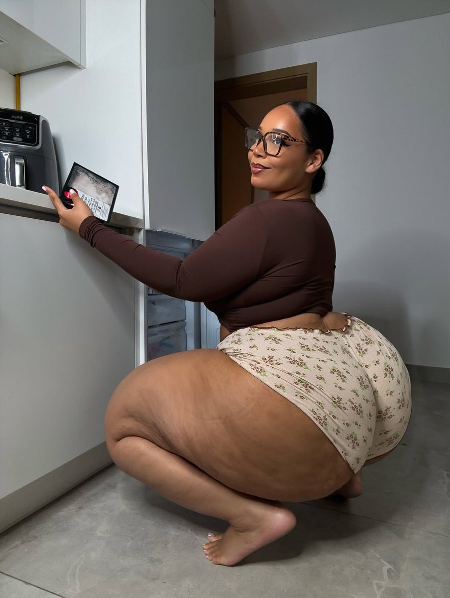 ℬ𝓁ℴ𝓈𝓈ℴ𝓂💗 tweet media