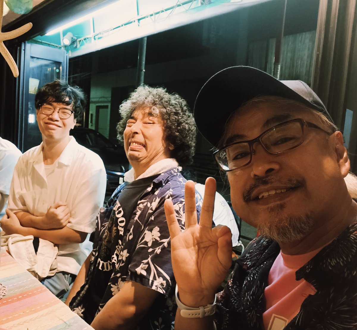 本日 呑喜のスタッフ ユウトが 呑喜を卒業します 一昨年の秋、呑喜にやってきたユウトは色々出来なくて悔し泣きしてたり、でも今では一人でホール ...