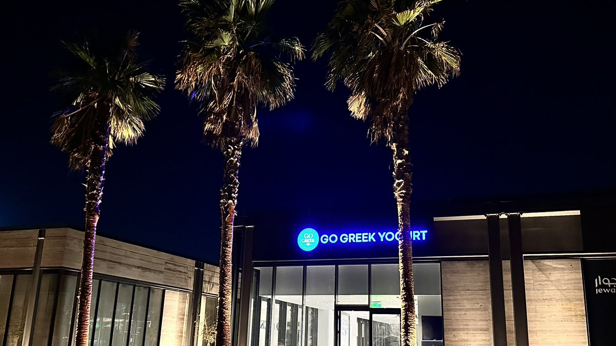 بـدور tweet media