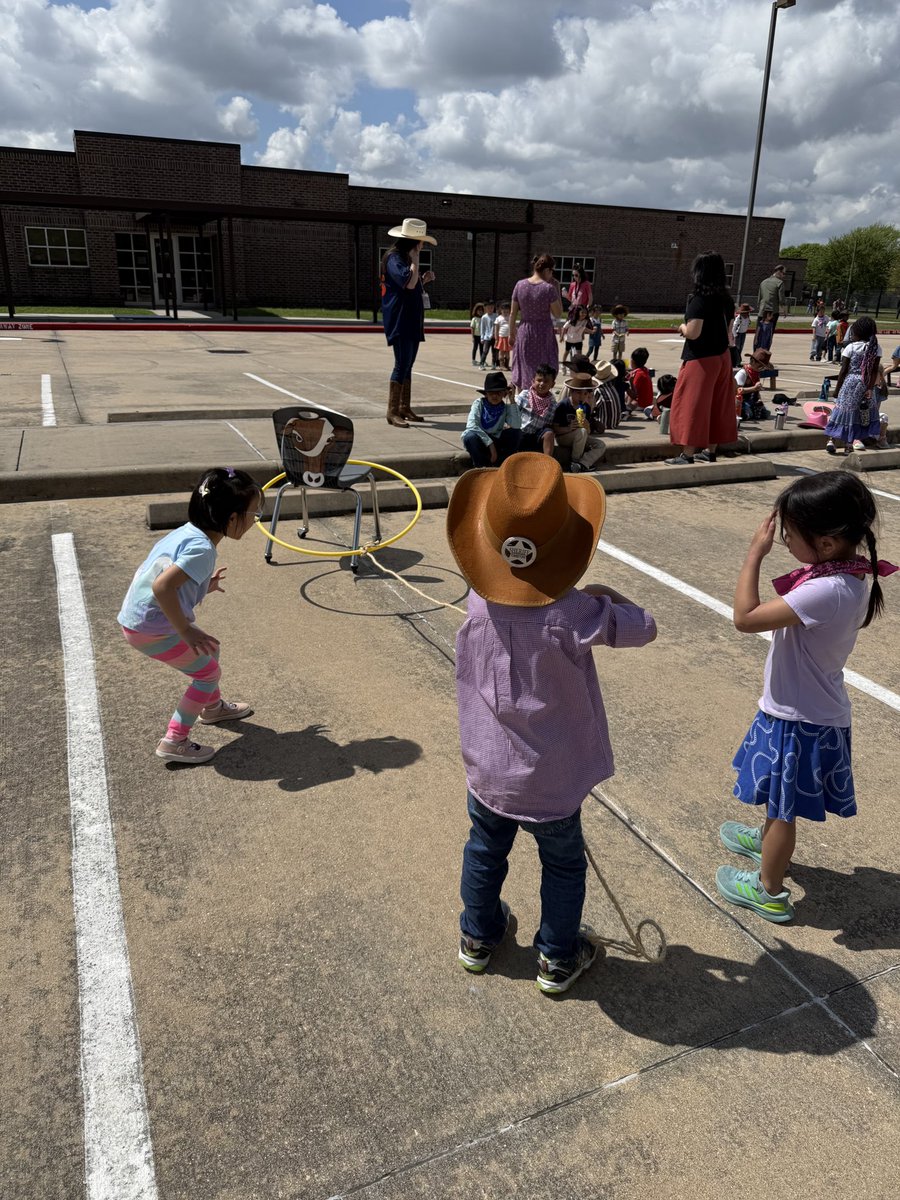 CSE Pre-K tweet media