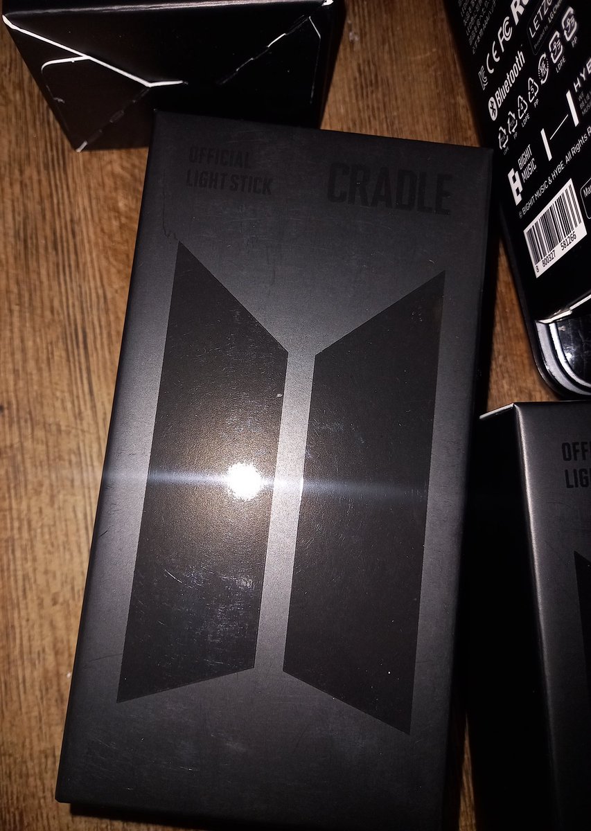 MagicShopBT5's tweet photo. Llegaron las primeras AB con sus respectivos accesorios 🥳
Algunas (no todas) llegaron con detalle en el outbox.
En el transcurso del día les haré llegar el costo del ems. Haré entregas la próxima semana
El formulario de envíos esta abierto 💜
#UpdateMagicShop https://t.co/8yg3pYlStI