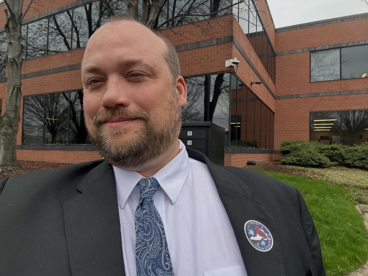 RyanRuzic's tweet photo. Early voting for the redistricting referendum is ongoing! Don’t forget to vote!

#loudouncountyva https://t.co/V4BhuouxiJ