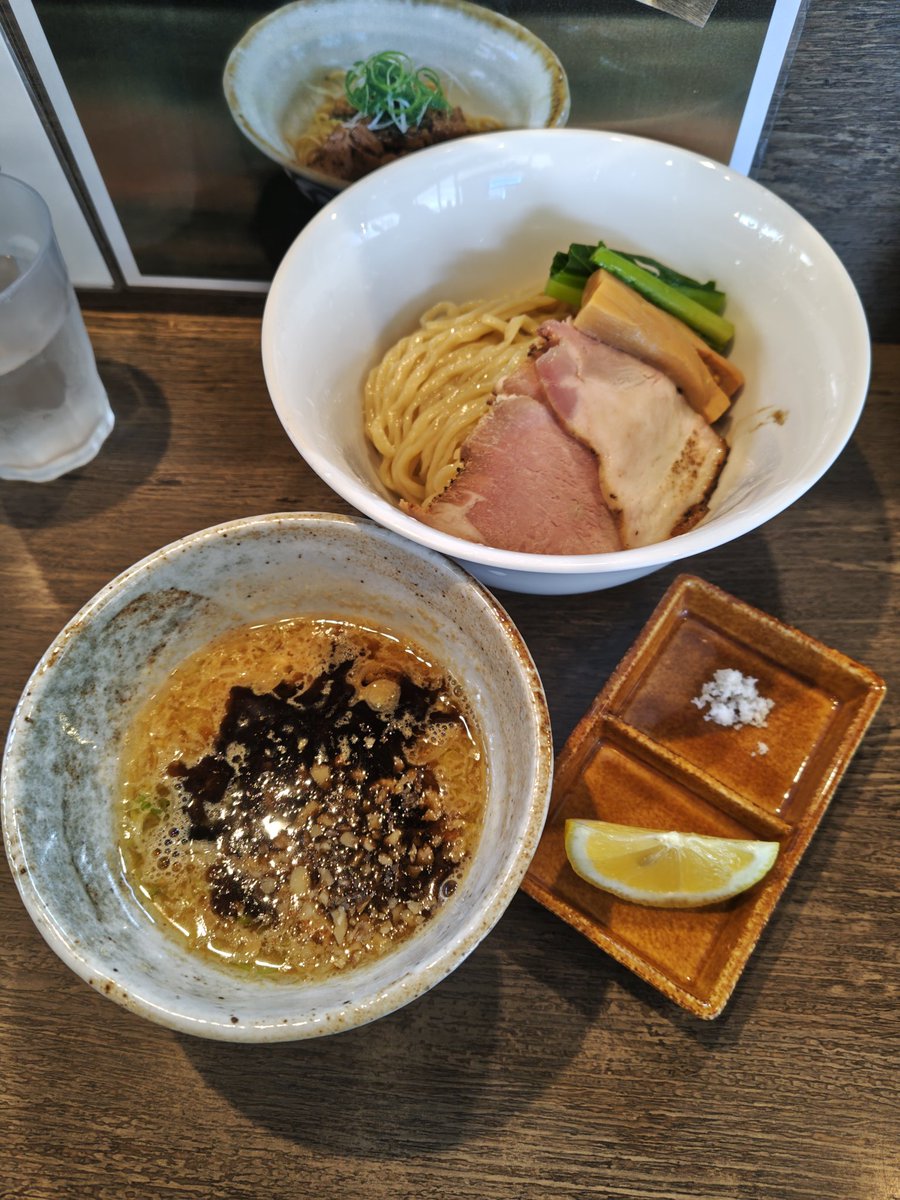 𝓶.𝓪𝓶𝓮𝓶𝓲𝔂𝓪 () tweet media