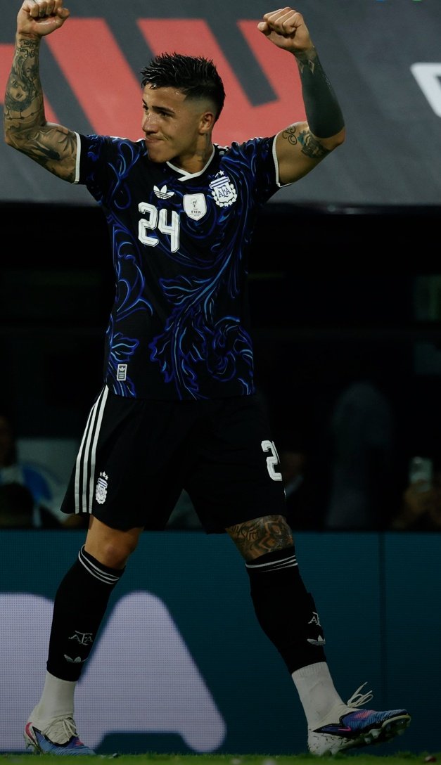 𝕮𝖍𝖔𝖒𝖎 🇦🇷 tweet media