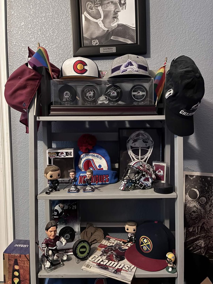 x- 💖Ozzy_WX💜 #SaveNOAA 🏴 tweet media