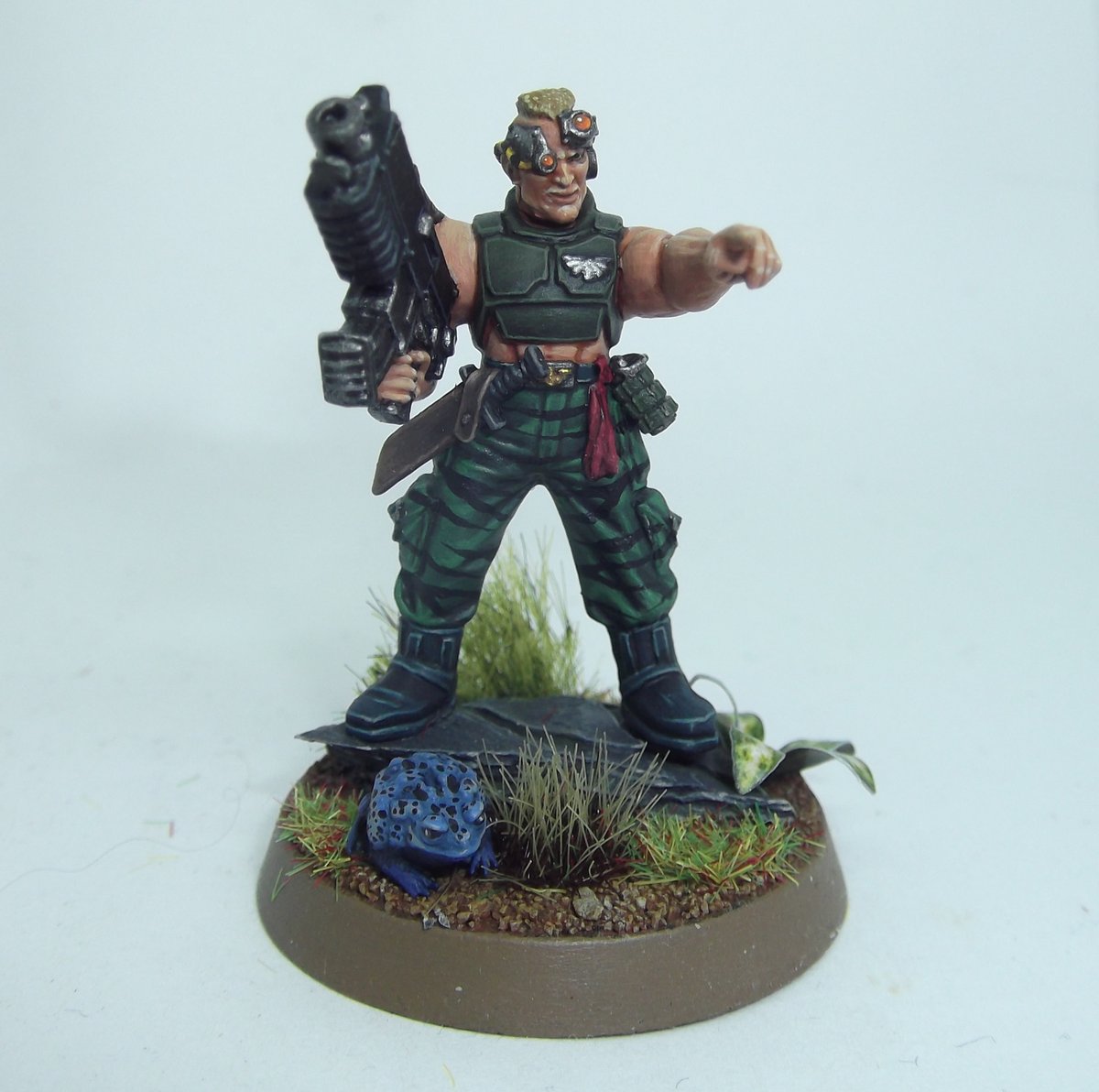 gregfusion85's tweet photo. Catachan sergeant with barking toad
 #warhammercommunity #warhammer #warhammer40k #astramilitarum #catachan https://t.co/9Neiu0uLFe