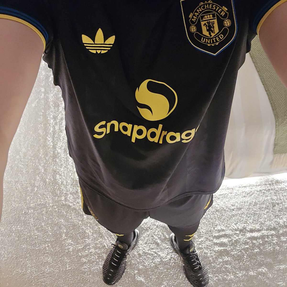 Manc1987 tweet media