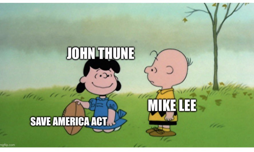 CravenMoor1776's tweet image. If not for @SpeakerJohnson @SenSchumer and the Marxist Democrats would be LAUGHING at Republicans! We MUST #RemoveJohnThune
He’s THE BIGGEST SNAKE the Senate HAS EVER seen. Thank You Mike Johnson and House Reps for making sure this COWARD couldn’t disappear after a 3am vote!