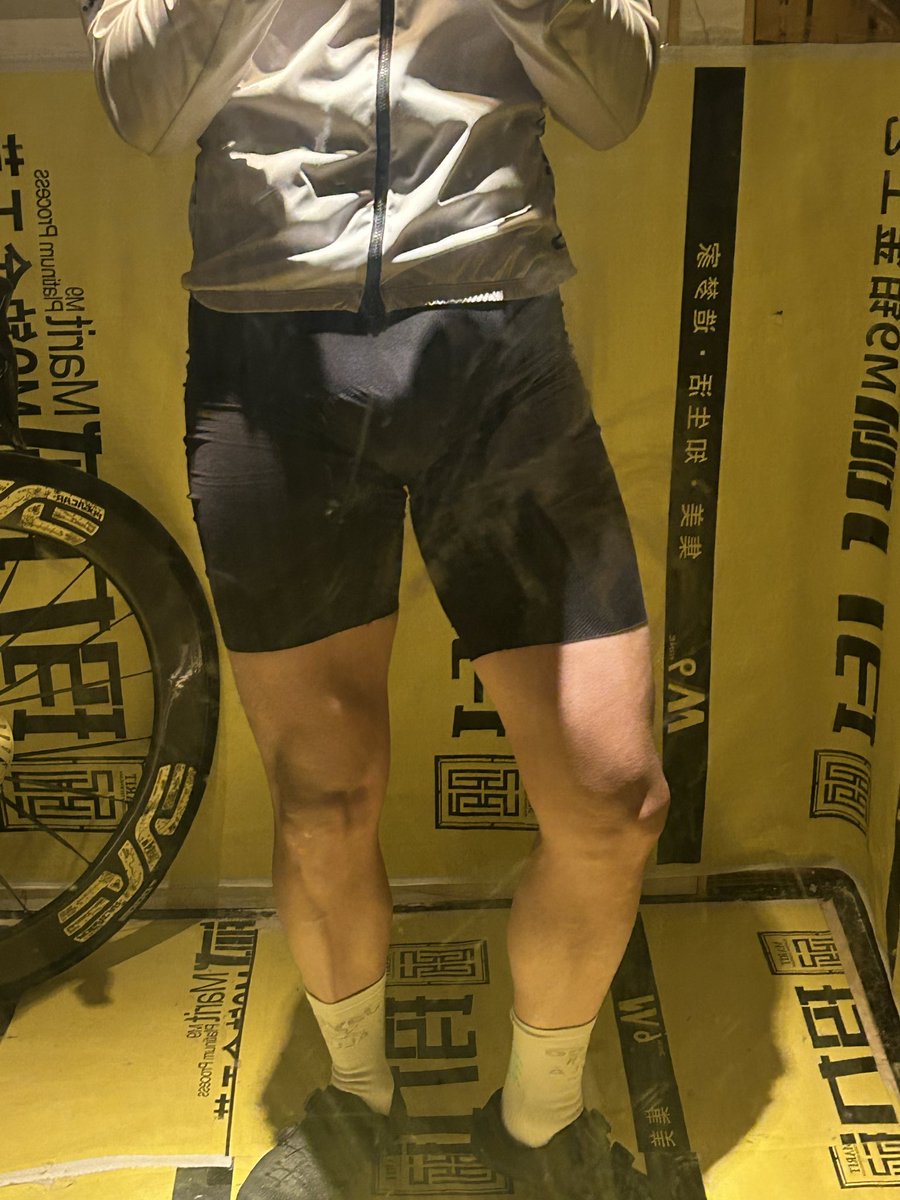 baseballlear's tweet photo. 初来X，为什么不能发动图？ 慢慢发点涩涩的 https://t.co/3XGwro9MX9