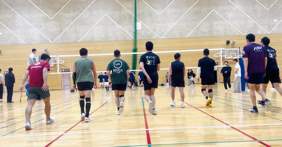 sss918v's tweet photo. 福岡CUP
15/39位🏐
個人的に真ん中目標だったので達成㊗️

次は集合写真忘れずに撮らないと https://t.co/zV1idivcYO