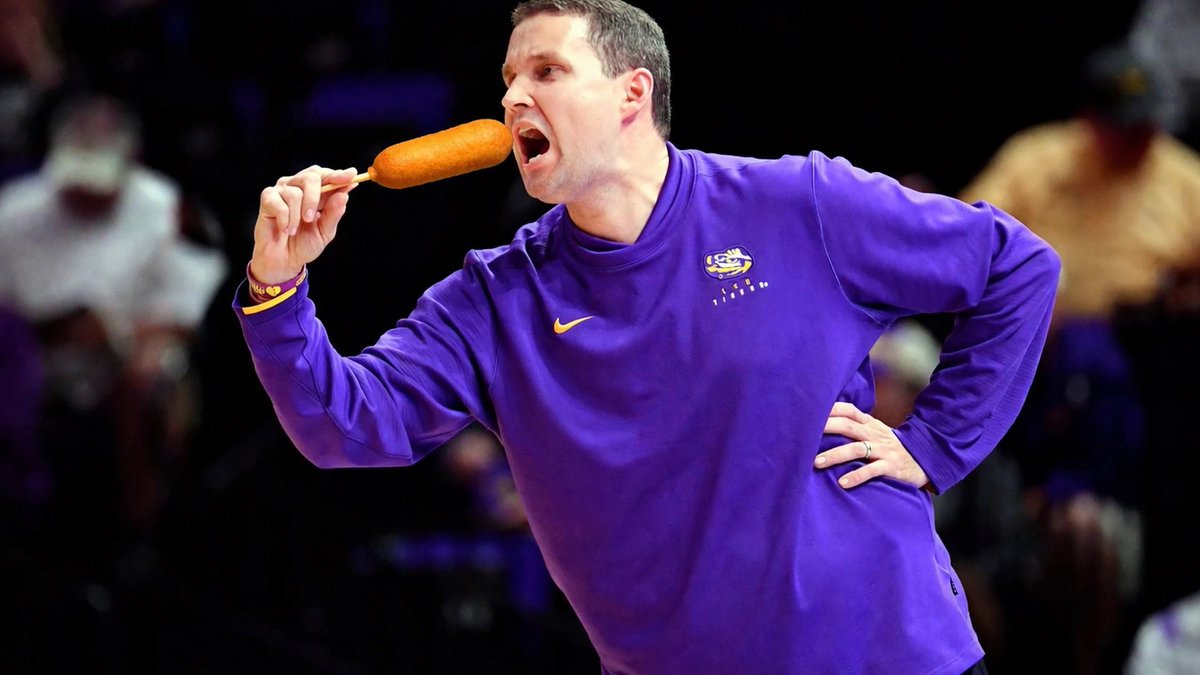 Squashtito's tweet photo. @JohnEadsWAFB It’s true. I was there and enjoyed a corn dog. https://t.co/svouKEeLFN