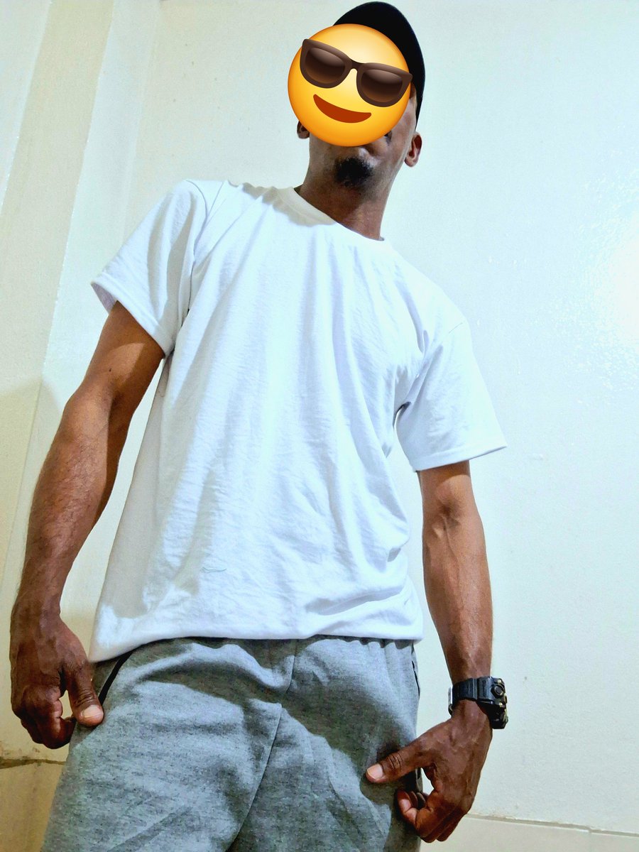 Manuel B tweet media