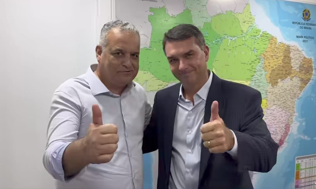 Liana Cirne 1️⃣3️⃣🇧🇷⭐🚩 tweet media