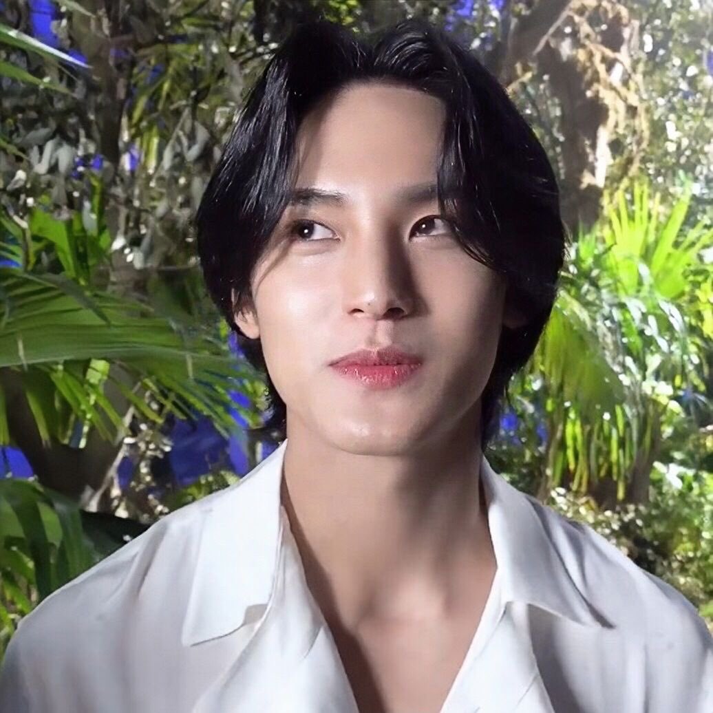 ᴡᴇɴᴅʏ | 𝘴𝘩𝘢𝘬𝘦 𝘪𝘵 𝘰𝘧𝘧 🎧 tweet media