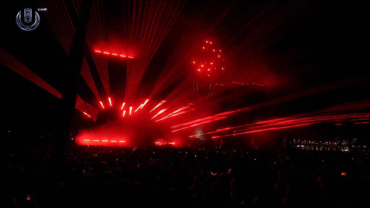 Ricky :) tweet media