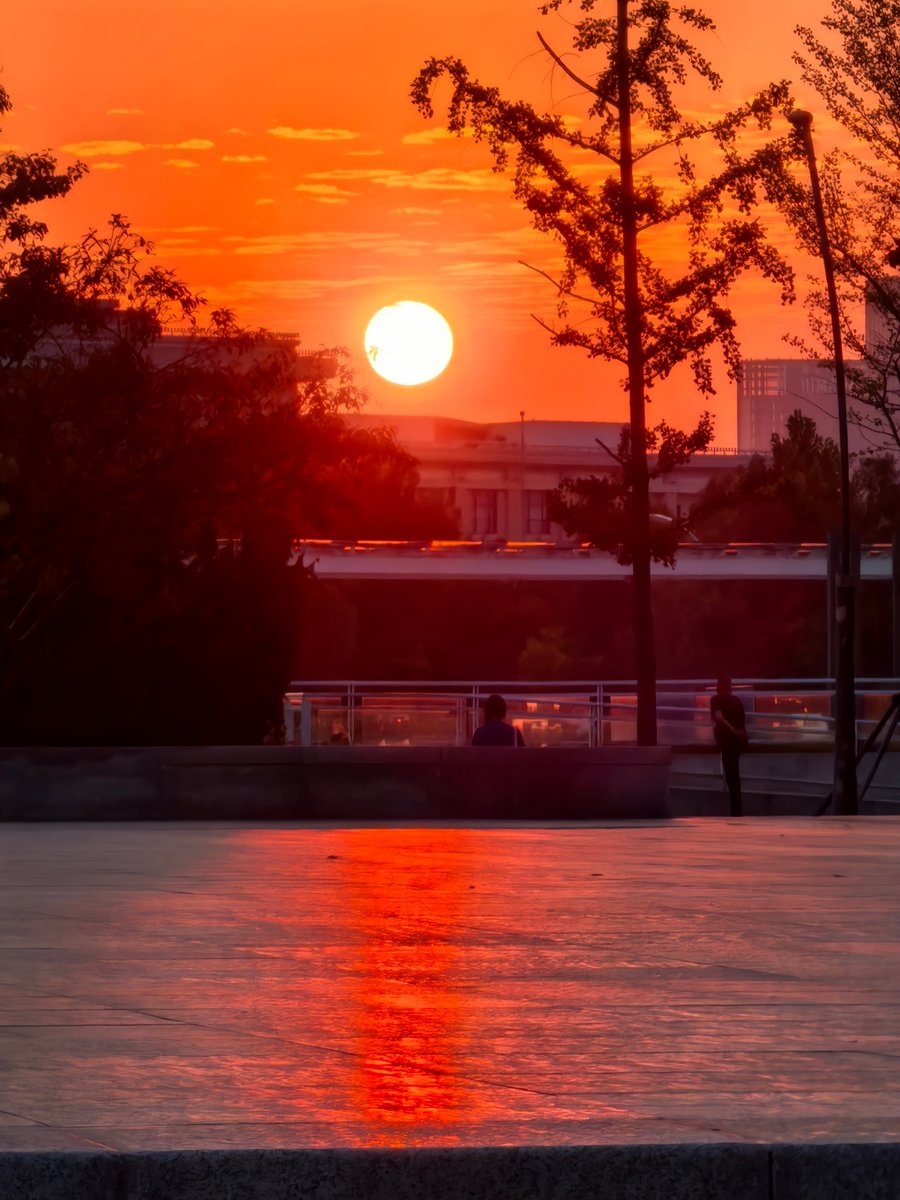 Danny Lowery tweet media