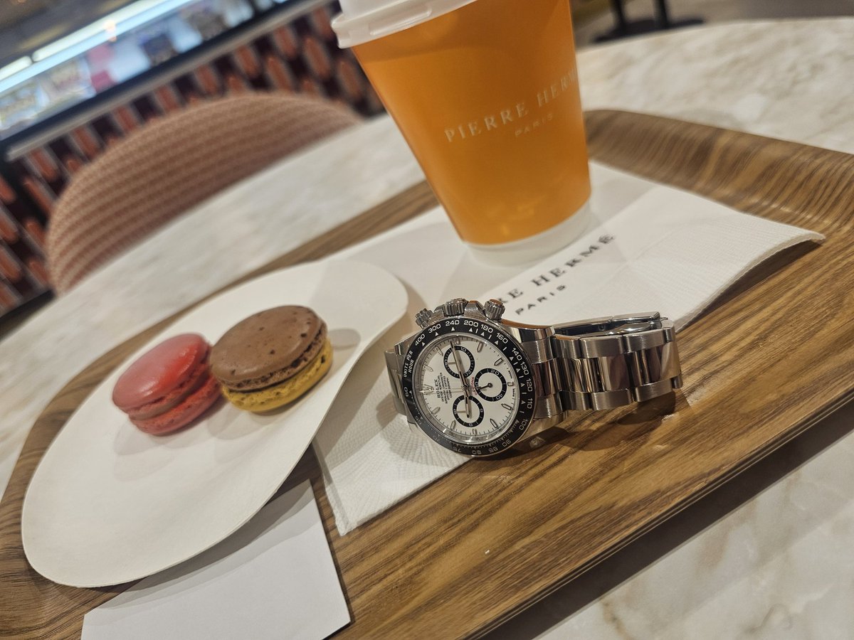 私はケーキ tweet media