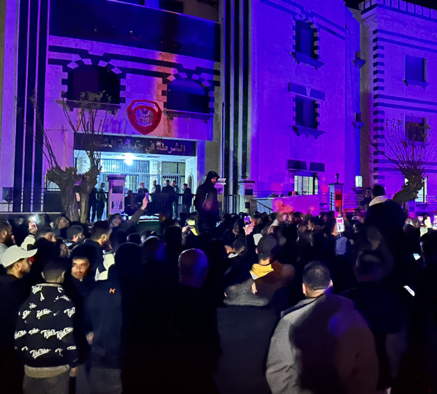 منصة تحقق tweet media