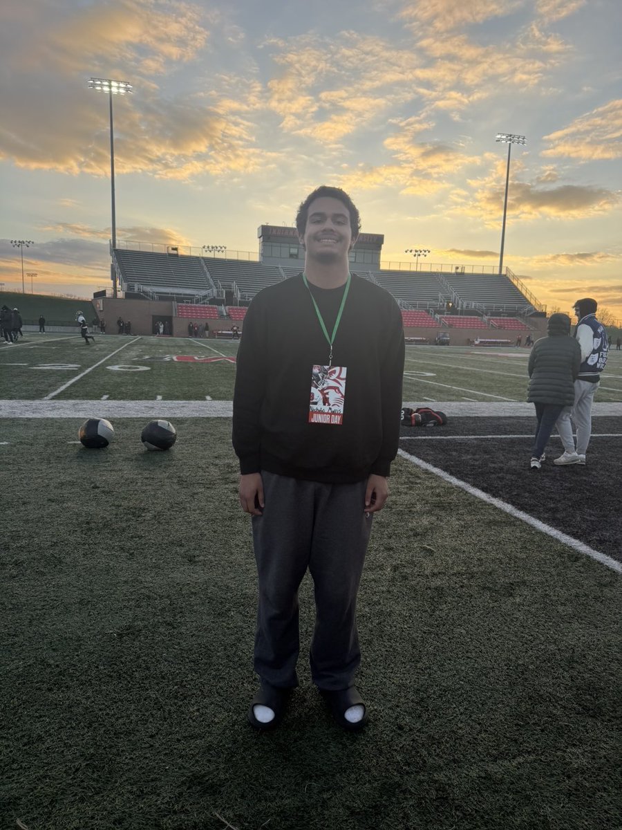 nickymorris2027's tweet photo. Had a great night tonight @IndWesleyan_FB
Amazing experience coming out here with some of my teammates and seeing what they’re all about!

@kalfonjordan @NoblesvilleFB @Bryan_Ault @IndianaPreps @PrepRedzoneIN https://t.co/IVknjWLHFC