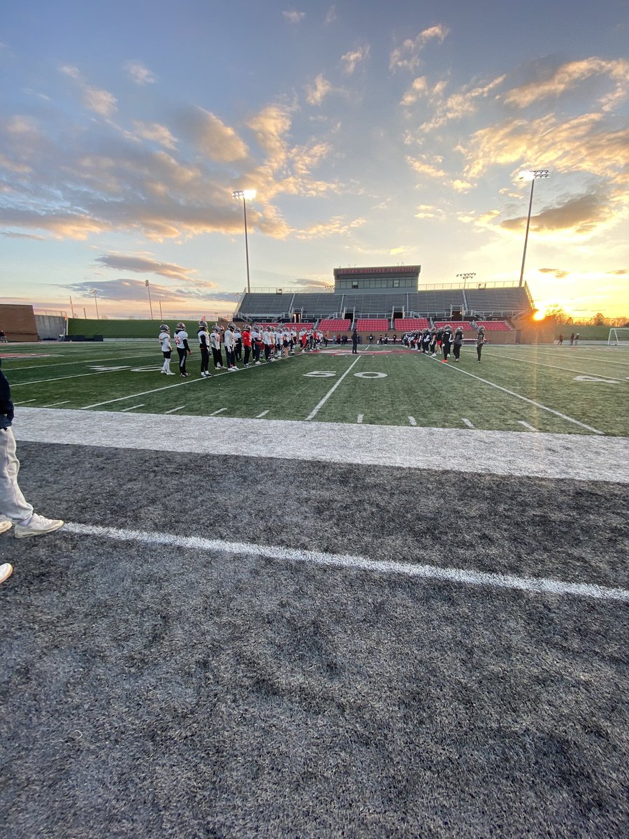 nickymorris2027's tweet photo. Had a great night tonight @IndWesleyan_FB
Amazing experience coming out here with some of my teammates and seeing what they’re all about!

@kalfonjordan @NoblesvilleFB @Bryan_Ault @IndianaPreps @PrepRedzoneIN https://t.co/IVknjWLHFC