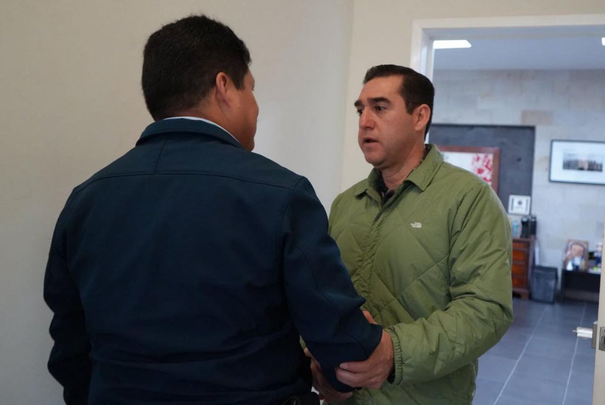 Napoleón González Pérez tweet media