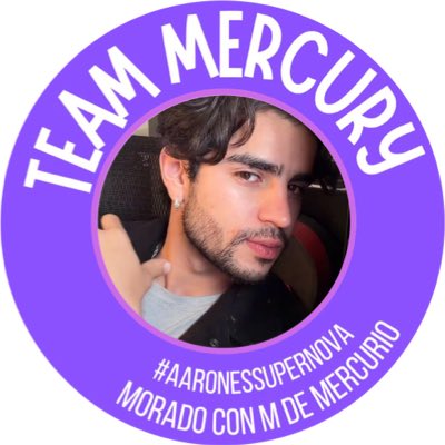 La barba de Aaron ✨ tweet media