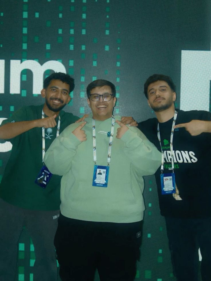 Hamd senpai tweet media