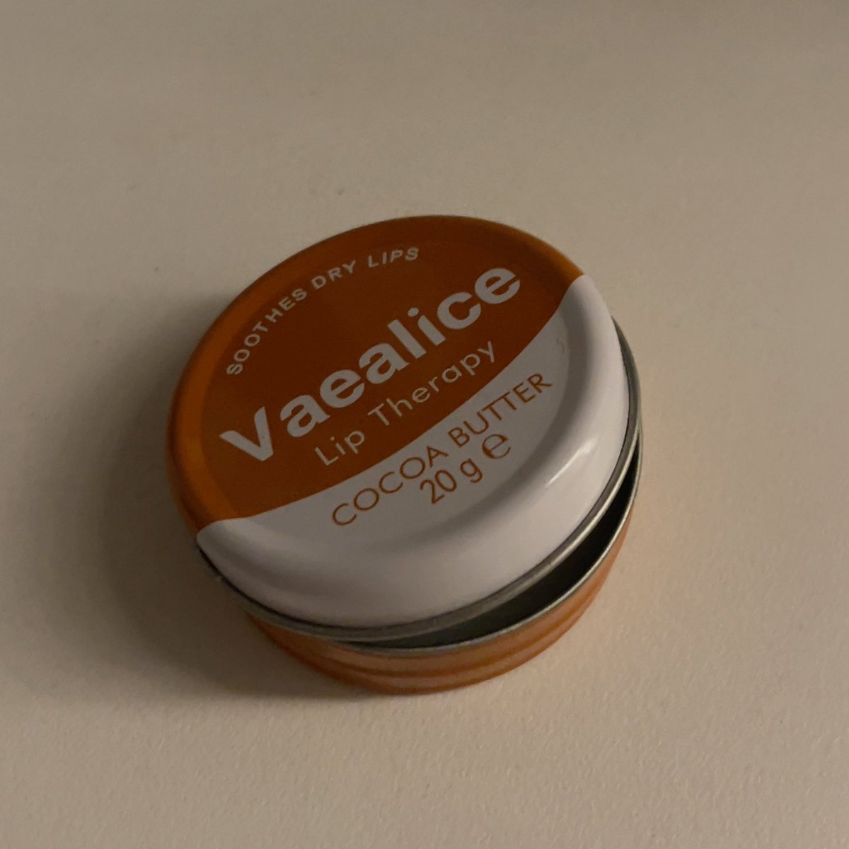 مَنمن tweet media