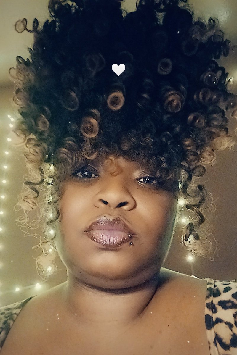 ✨Goddess✨ tweet media