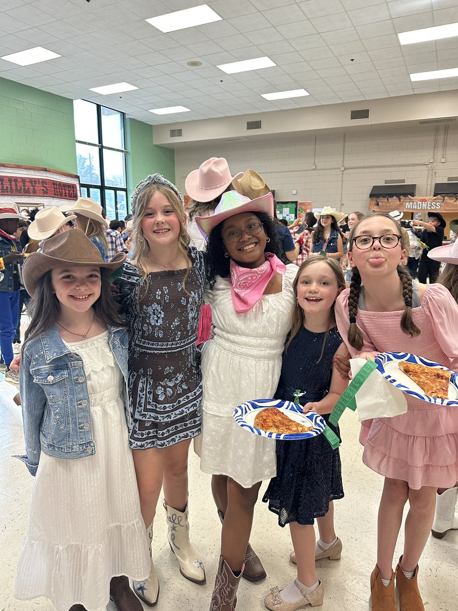 Madison Wright tweet media