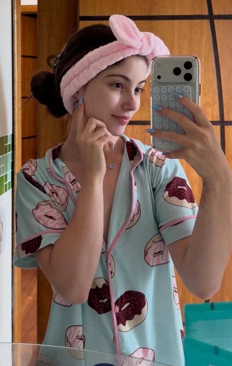 lili. ☕️ tweet media