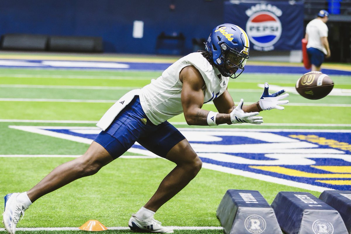 NAU Football tweet media