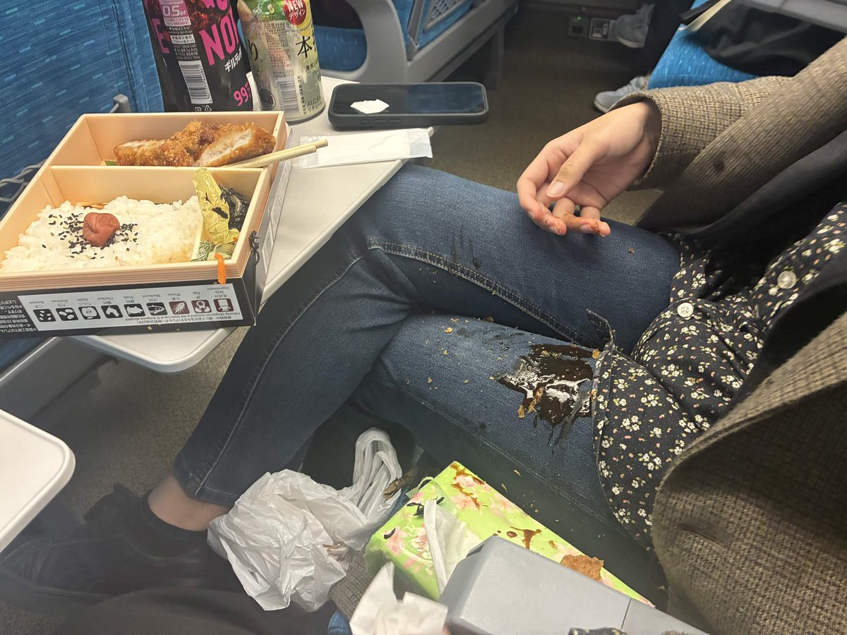 そーりあ tweet media