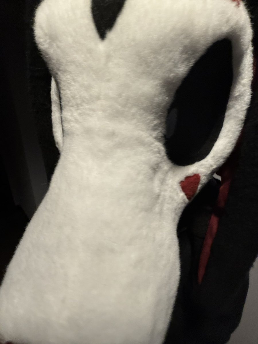 TADA!! The head I finished in time for TFF!! It’s a 2.0 and redesign of my boyfriends character :03