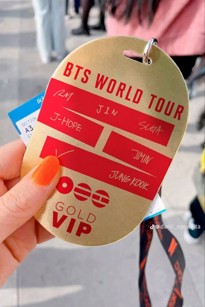 Ivanna ⁷ 😼 🇨🇴 ESOS BOLETOS PARA BTS YA SON MÍOS tweet media