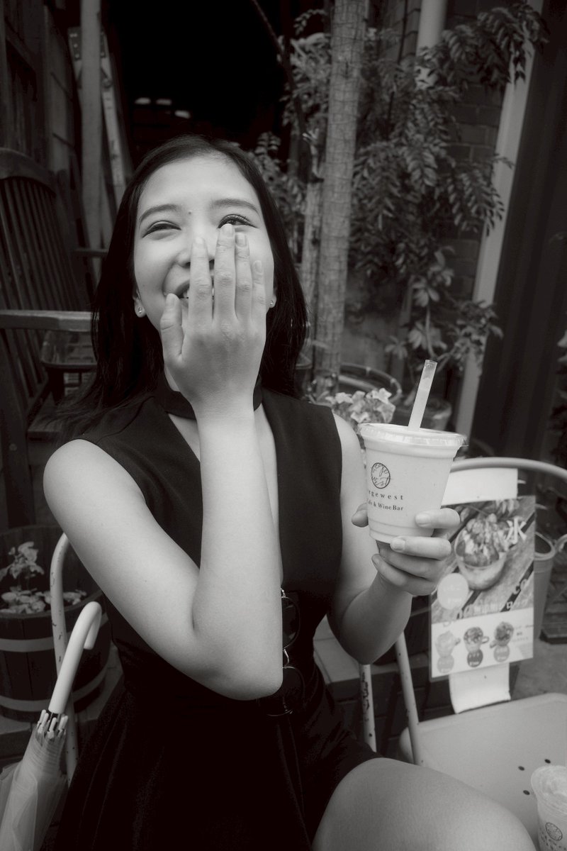 本日も11:00から写真企画室ホトリにて✨私は18:00にはいます！