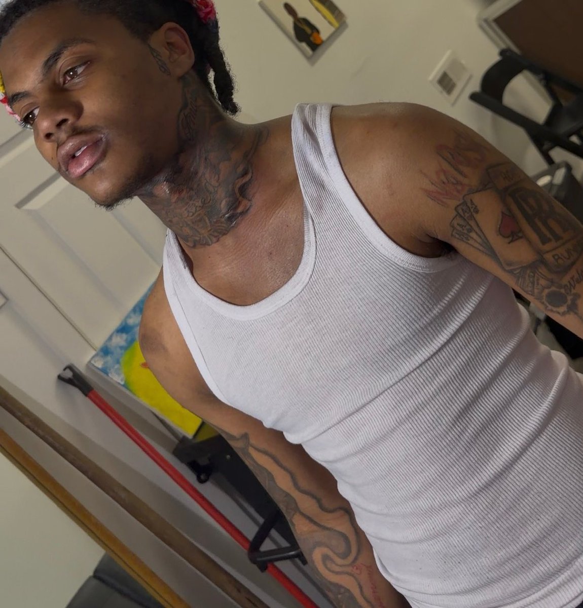 MY ONLY PAGE tweet media